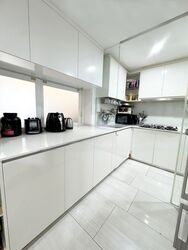 Lakeville (D22), Condominium #569750701